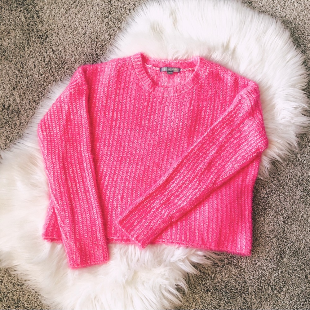 Hot pink sweater, size XS